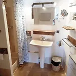 Gregbnb - Centre Ancien - Climatisé - T2 Mezzanine - 6eme étage *