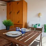 Gregbnb - Centre Ancien - Climatisé - T2 Mezzanine - 6eme étage Appartamento