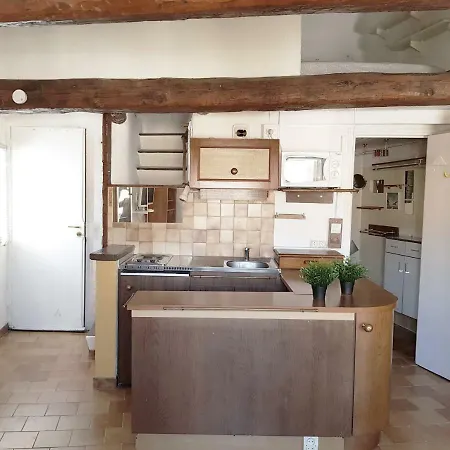 Gregbnb - Centre Ancien - Climatise - T2 Mezzanine - 6eme Etage 土伦