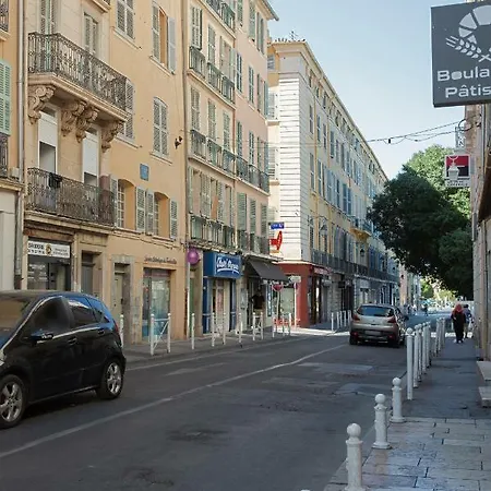 Gregbnb - Centre Ancien - Climatise - T2 Mezzanine - 6eme Etage * ツーロン